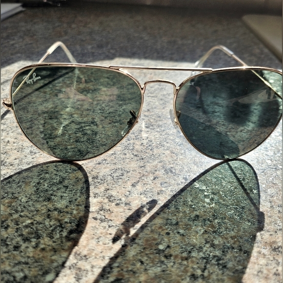 Rayban sunglasses - Picture 2 of 2